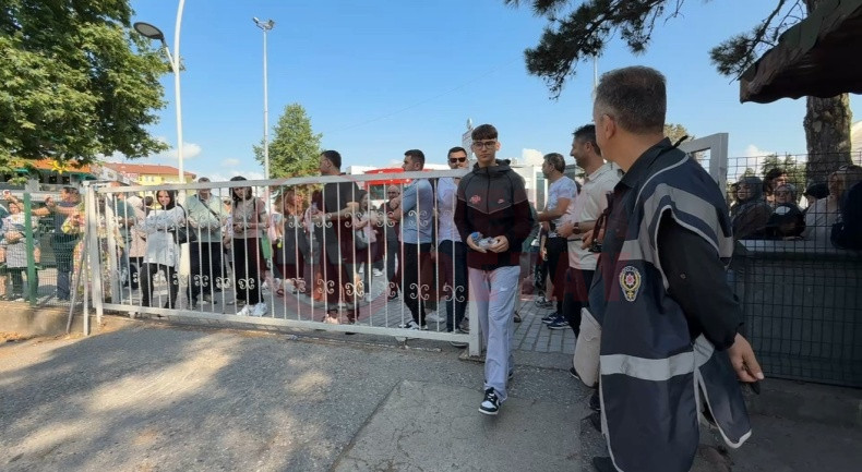 Lgs Gec Kaldi Polis Yetistirdi (1)
