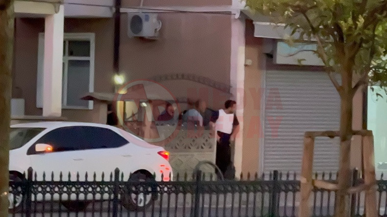 Polisin Bacagindan Vurdugu Sahis Silahla Direniyor (4)