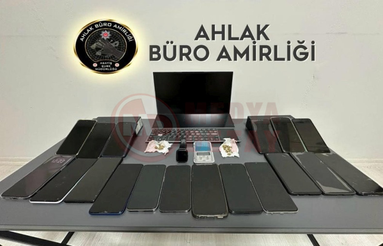 Sakarya Dahil 7 Ilde Uyusturucu Operasyonu (2)