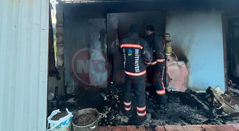 Sevgilisiyle Kaldigi Evi Yakti Kacarken Kaza Yapti (1)