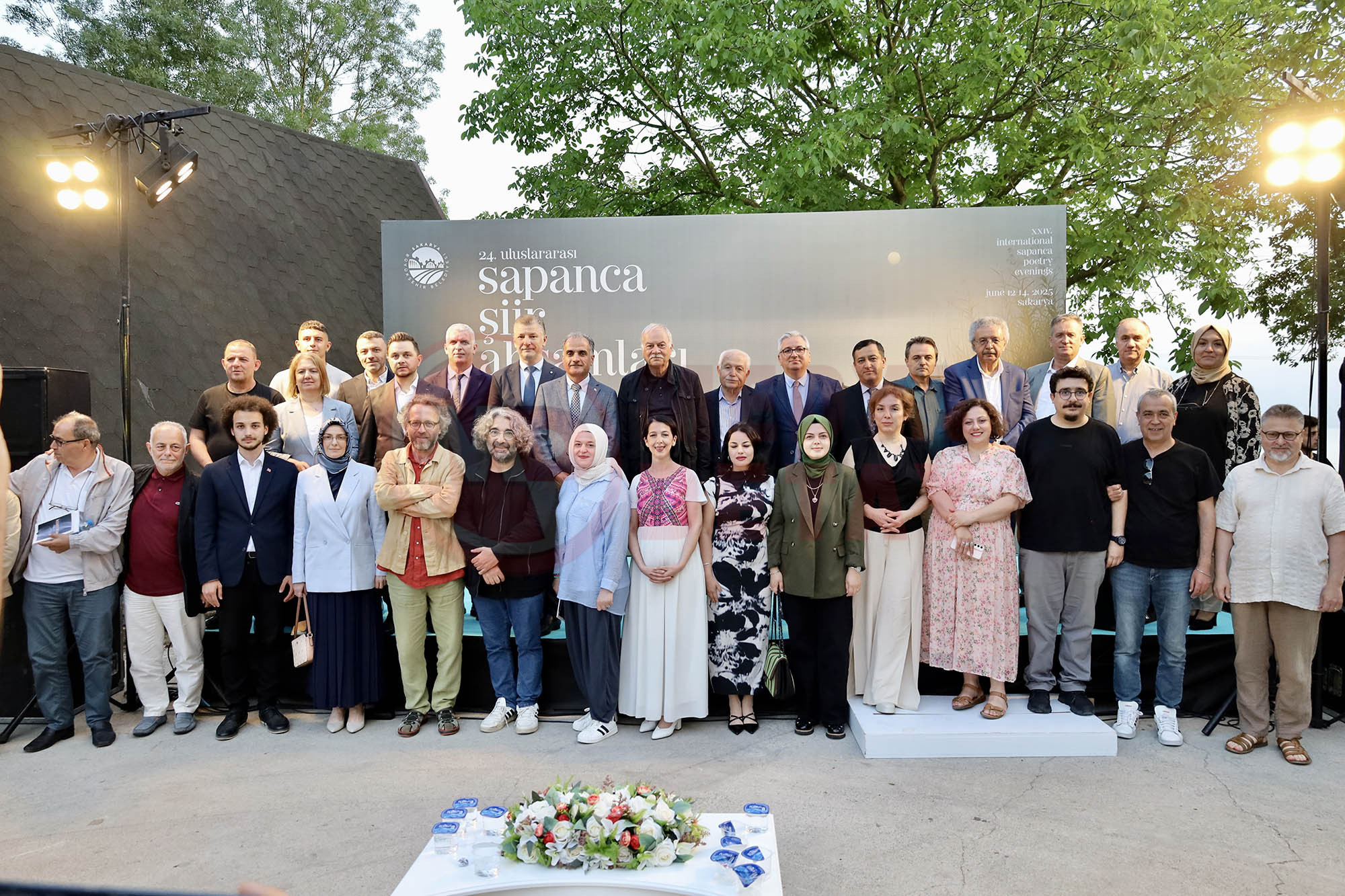 Şi̇i̇r (9)