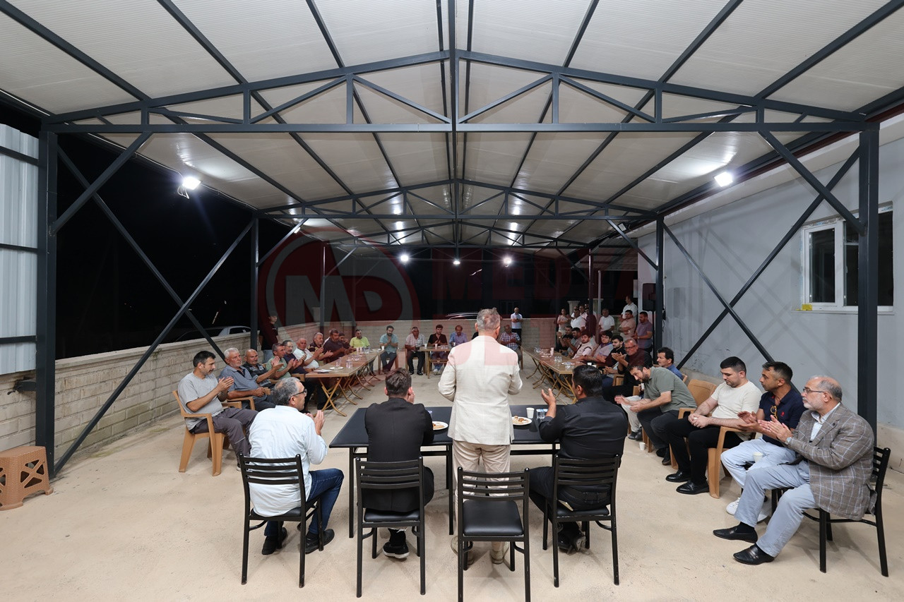 Cemi̇yet (1)