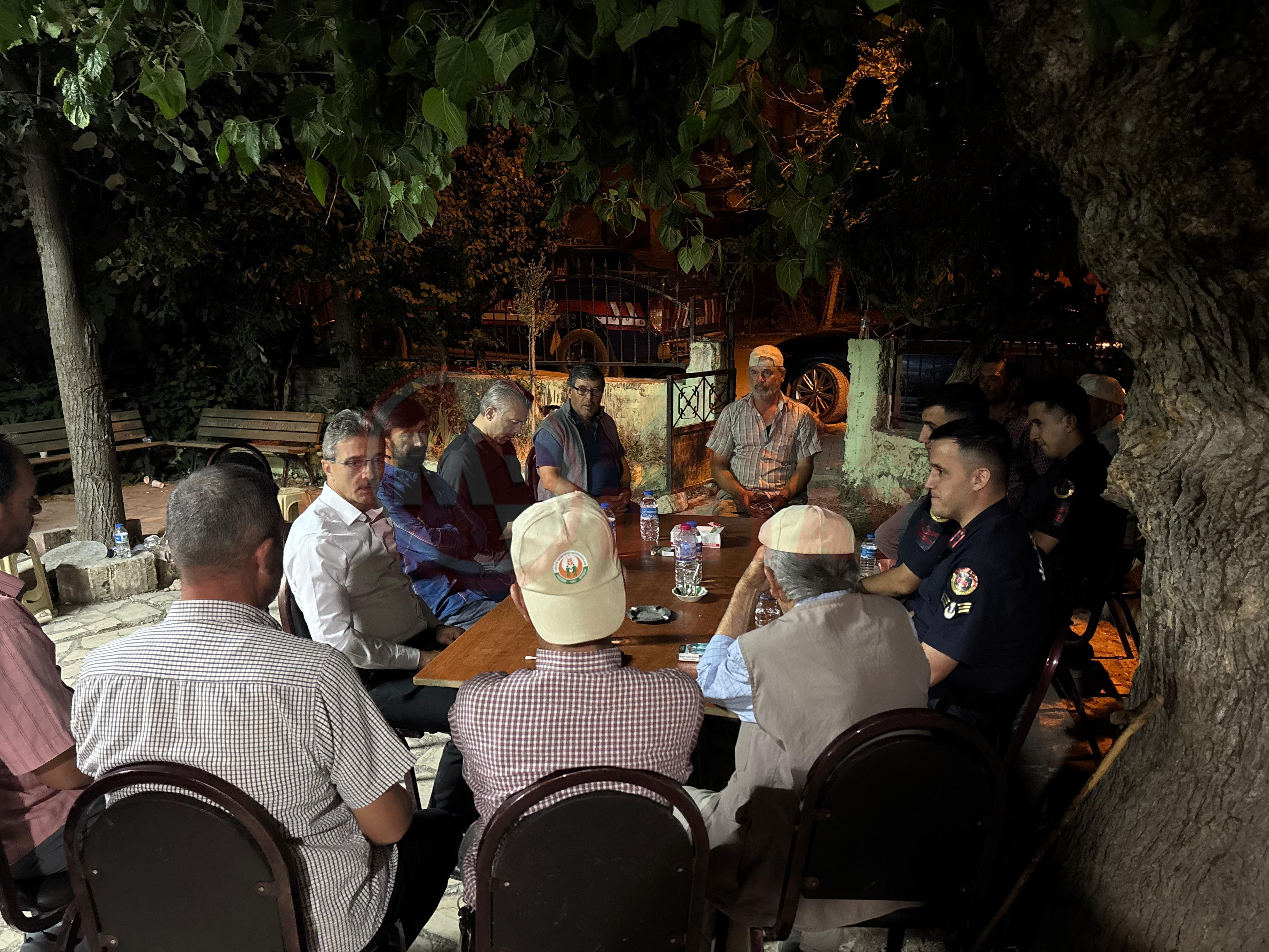 Erenler Beledi̇yesi̇’nden Yangin Bölgesi̇ne Tüm İmkanlar İle Destek (5)