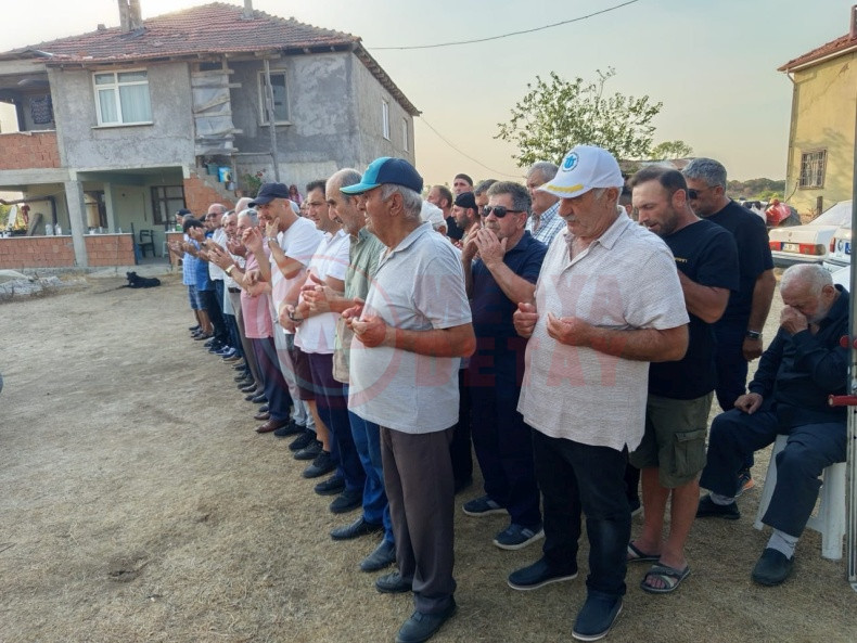 Kari Koca Bir Gun Arayla Hayatini Kaybetti (3)