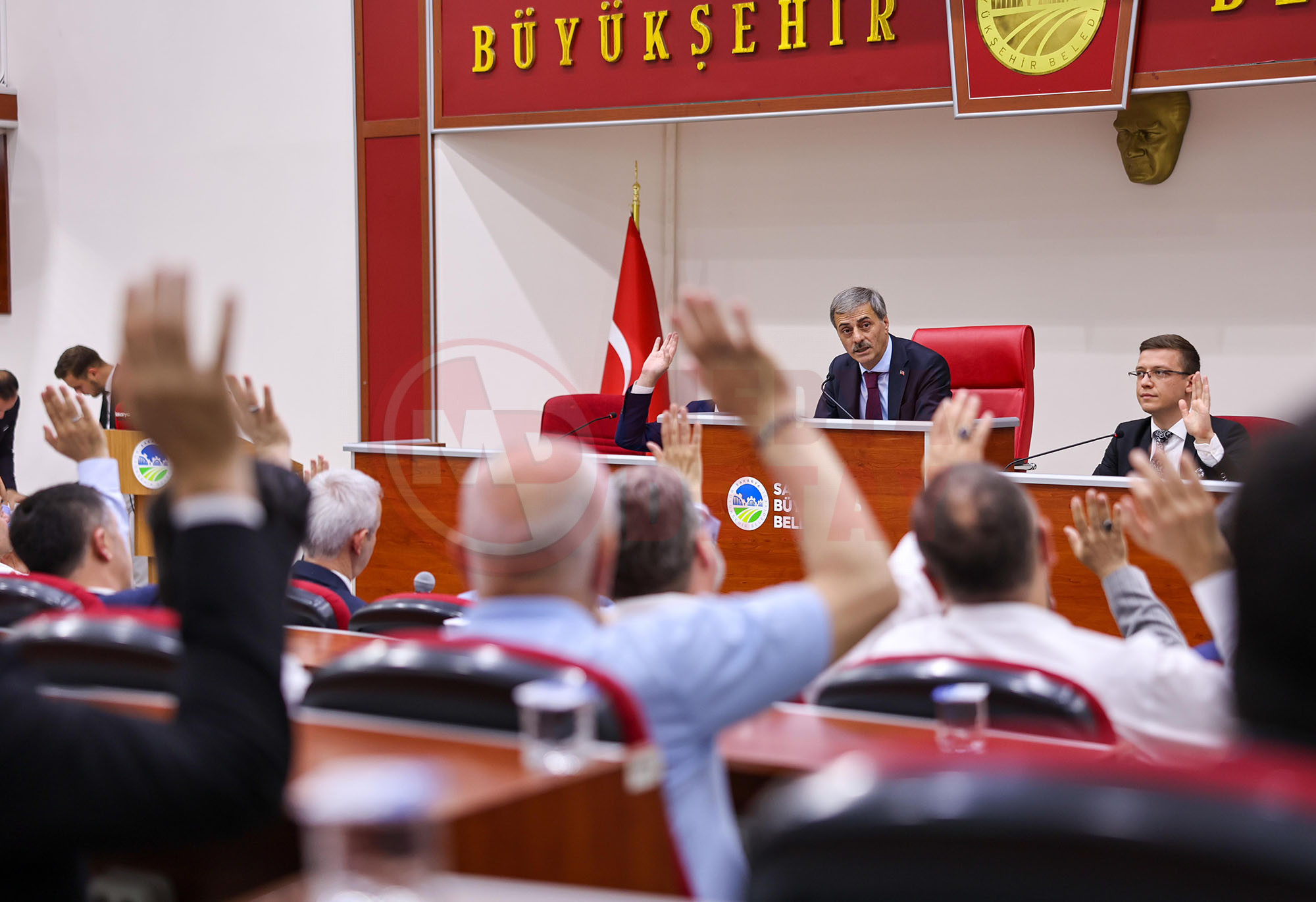 Mecli̇s (2)-9