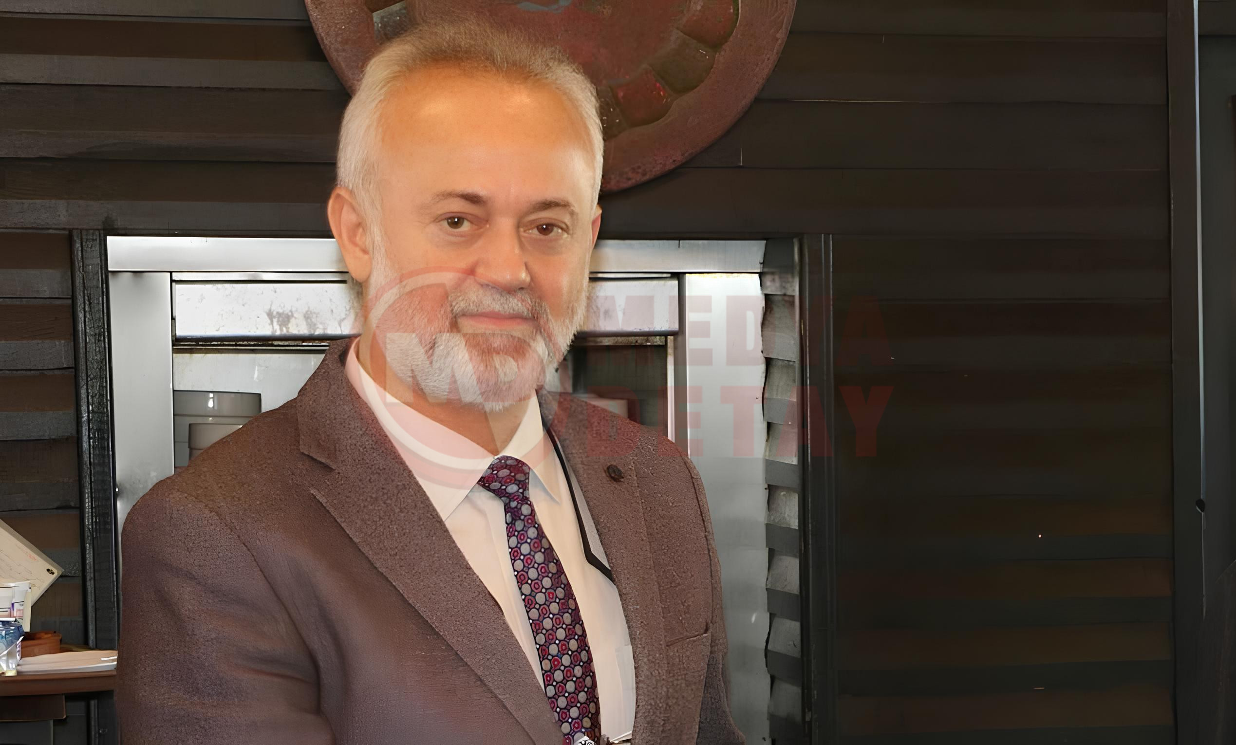 Prof. Dr. Aziz Öğütlü-2