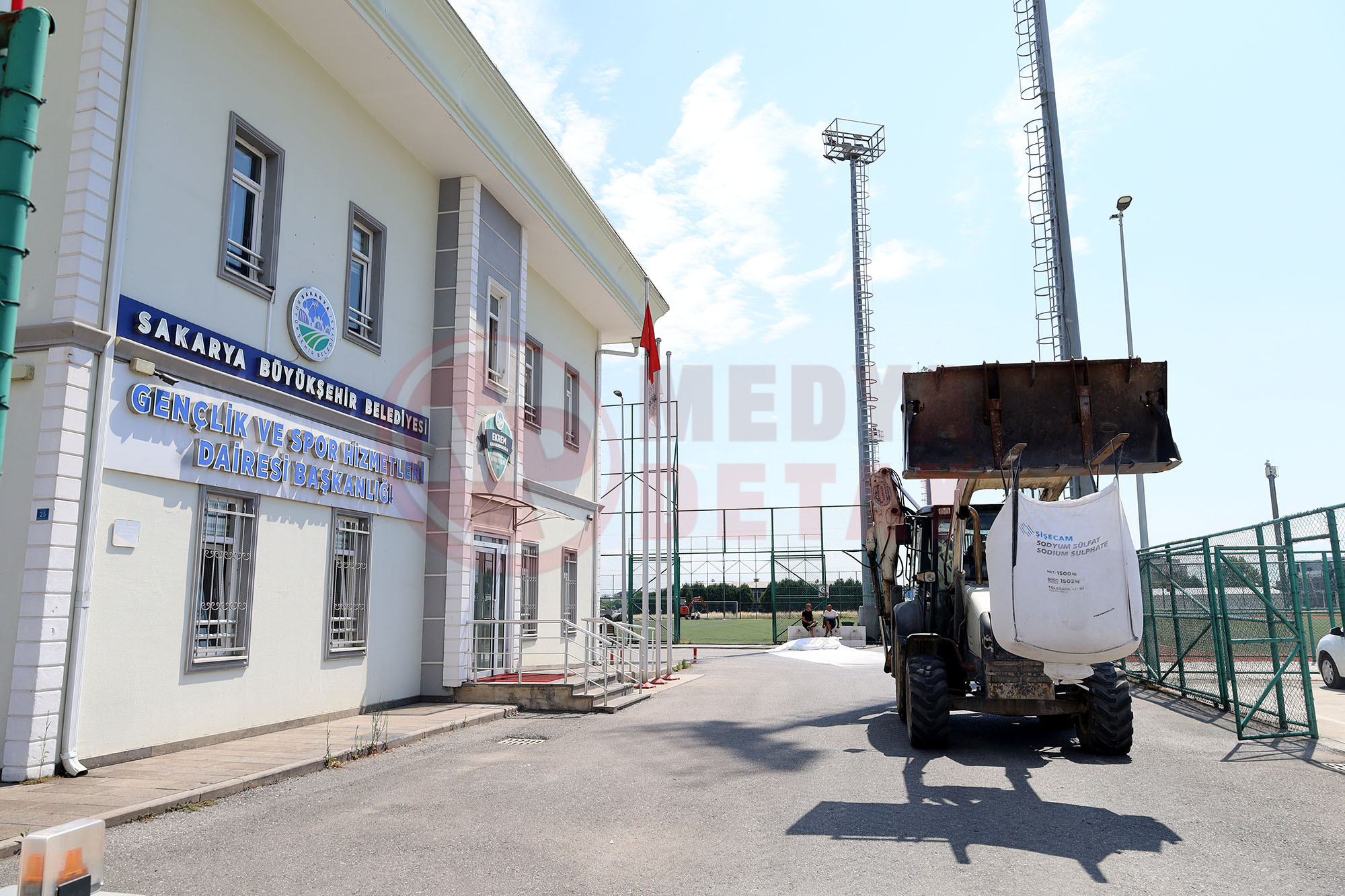 Tesi̇s (5)