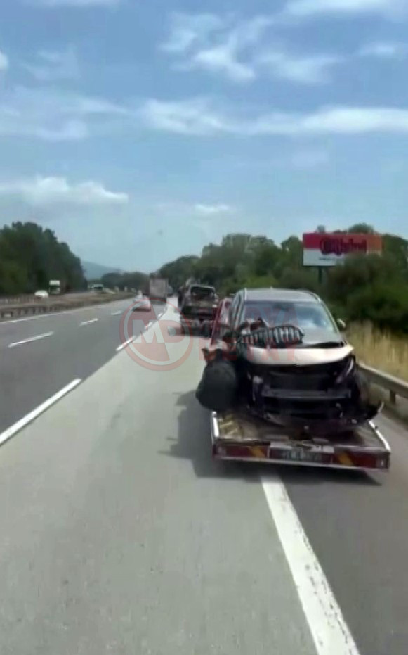 Tir Kazasi Tgglar Hasar Gordu4
