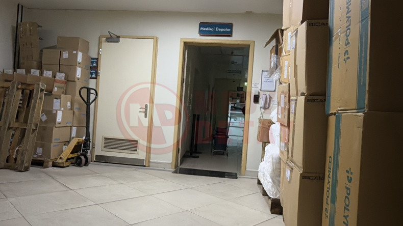 Bosanma Asamasindaki Esini Hastanede Silahla Vurdu (2)