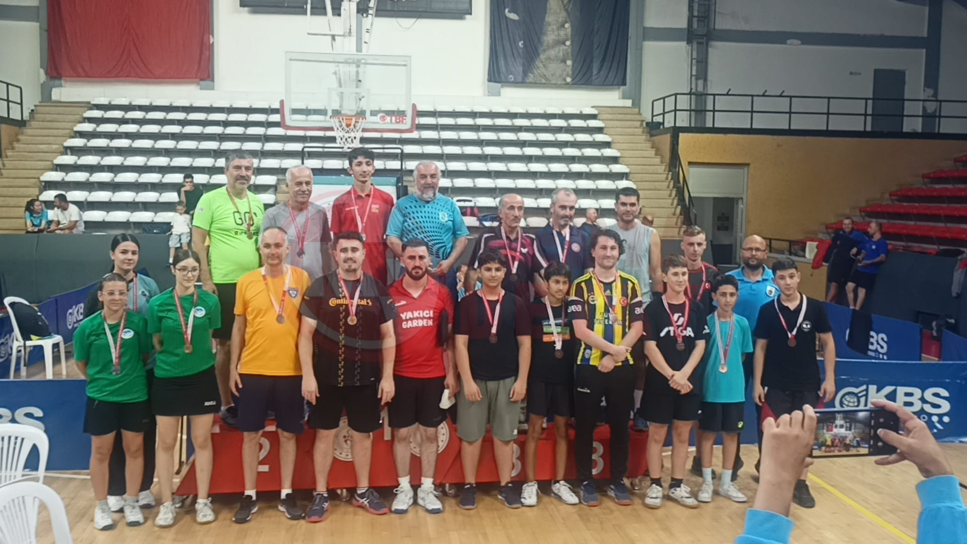 Madalya Alan Sporcular Toplu Halde