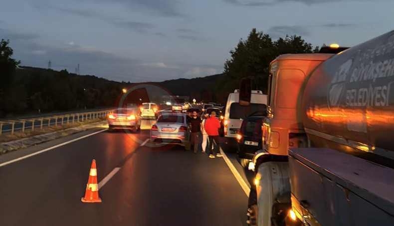 Otomobil Agaclik Alana Grdi-1