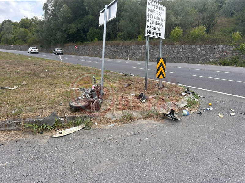 Otomobille Elektrikli Bisiklet Carpisti3