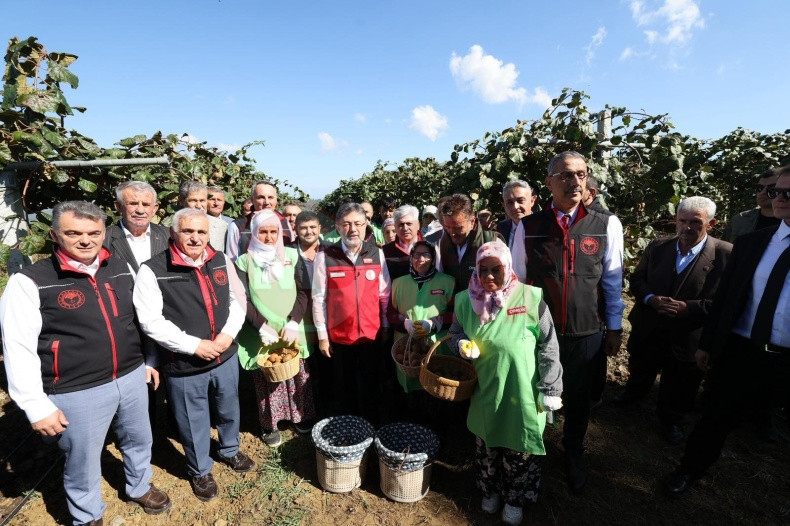 Bakan Yumakli Sakarya Ziyareti (4)