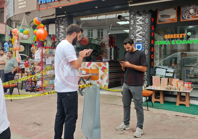 Cocuklar Yaralandi Diyip Dukkani Kursunladi (1)