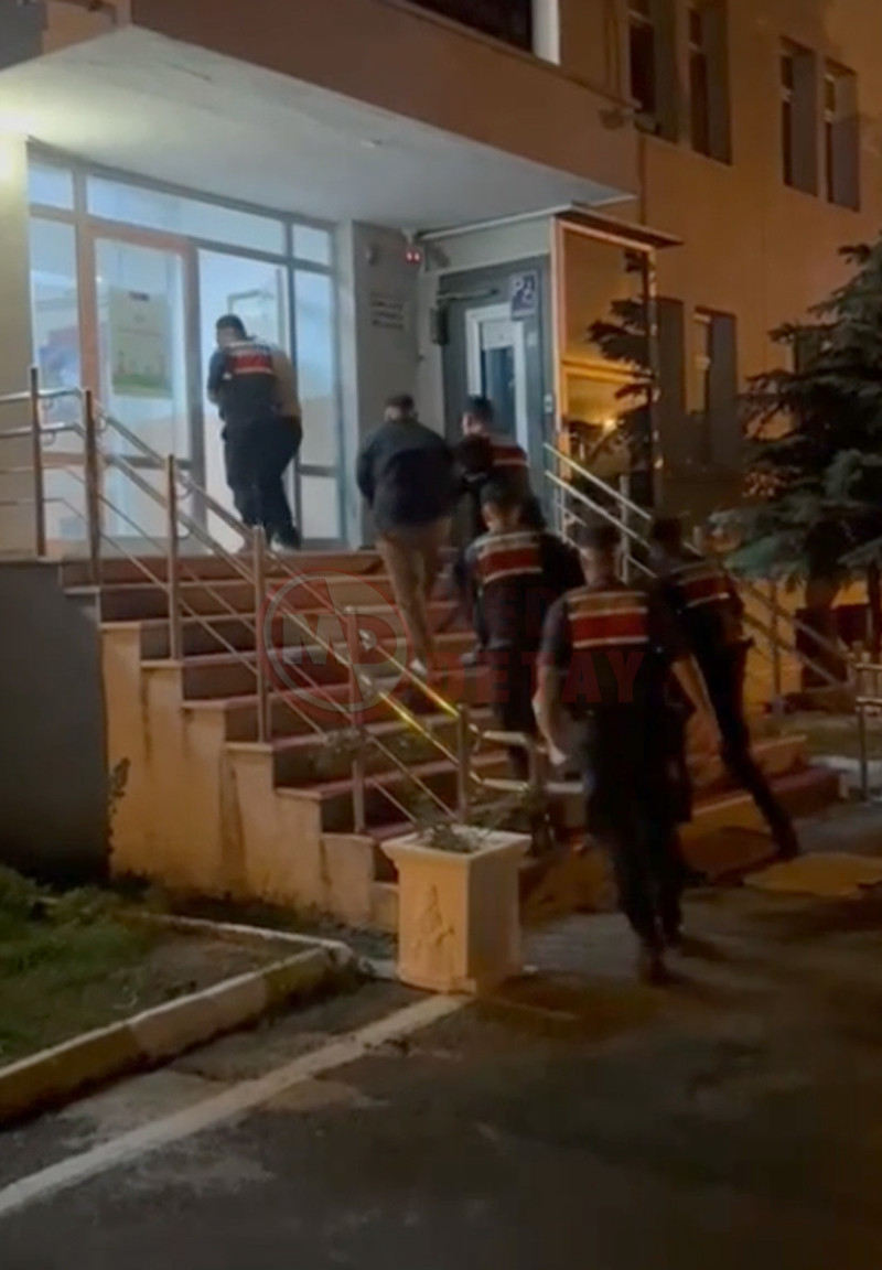 Dugun Konvoyunda Silah2 Copy