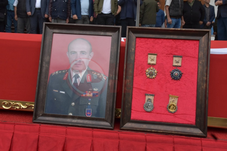 Eski Jandarma Genel Komutani Cenaze (2)