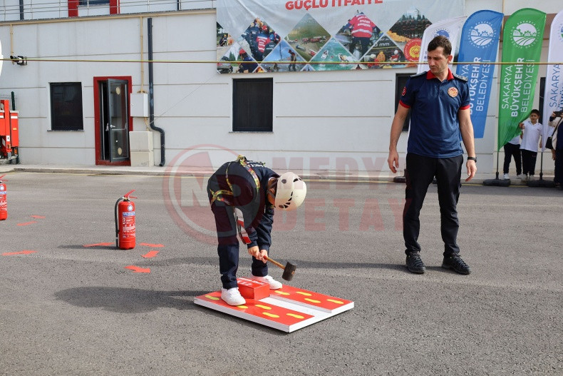 Miniklere Afet Bilinci (3)