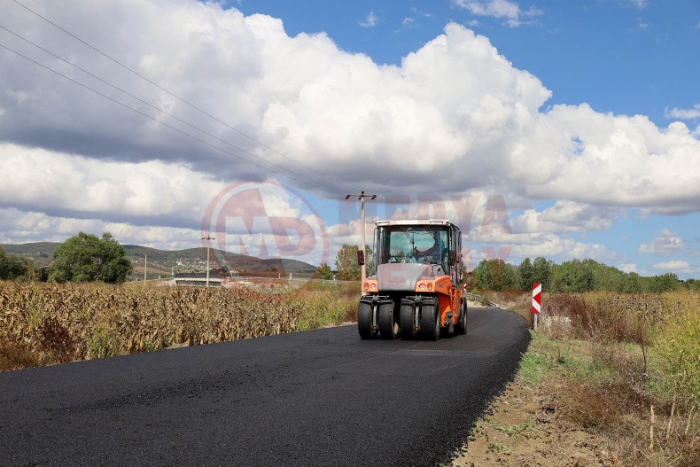 Sakarya Kuzeyi Sicak Asfaltla Bulustu (3)
