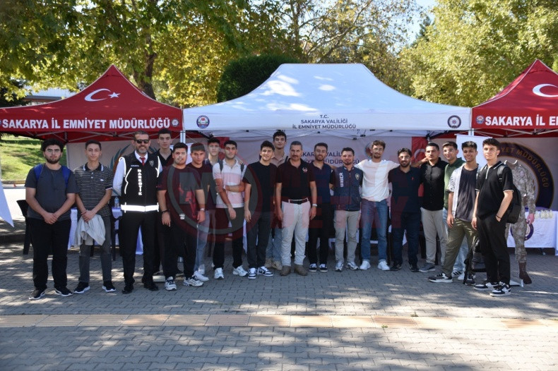 Üniversite Ogrencisi Bilinc (3)