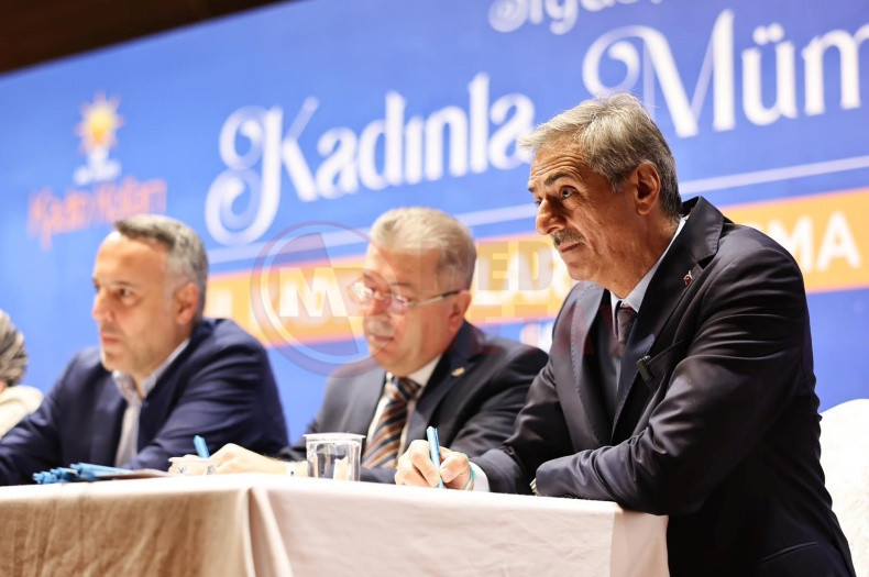 Ak Parti İl Kadin Kollari Danisma Meclisi Toplantisi (4)