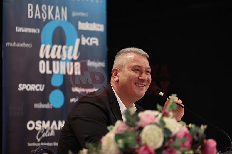 Baskan Osman Celik Ogrencilerle Bulustu (2)