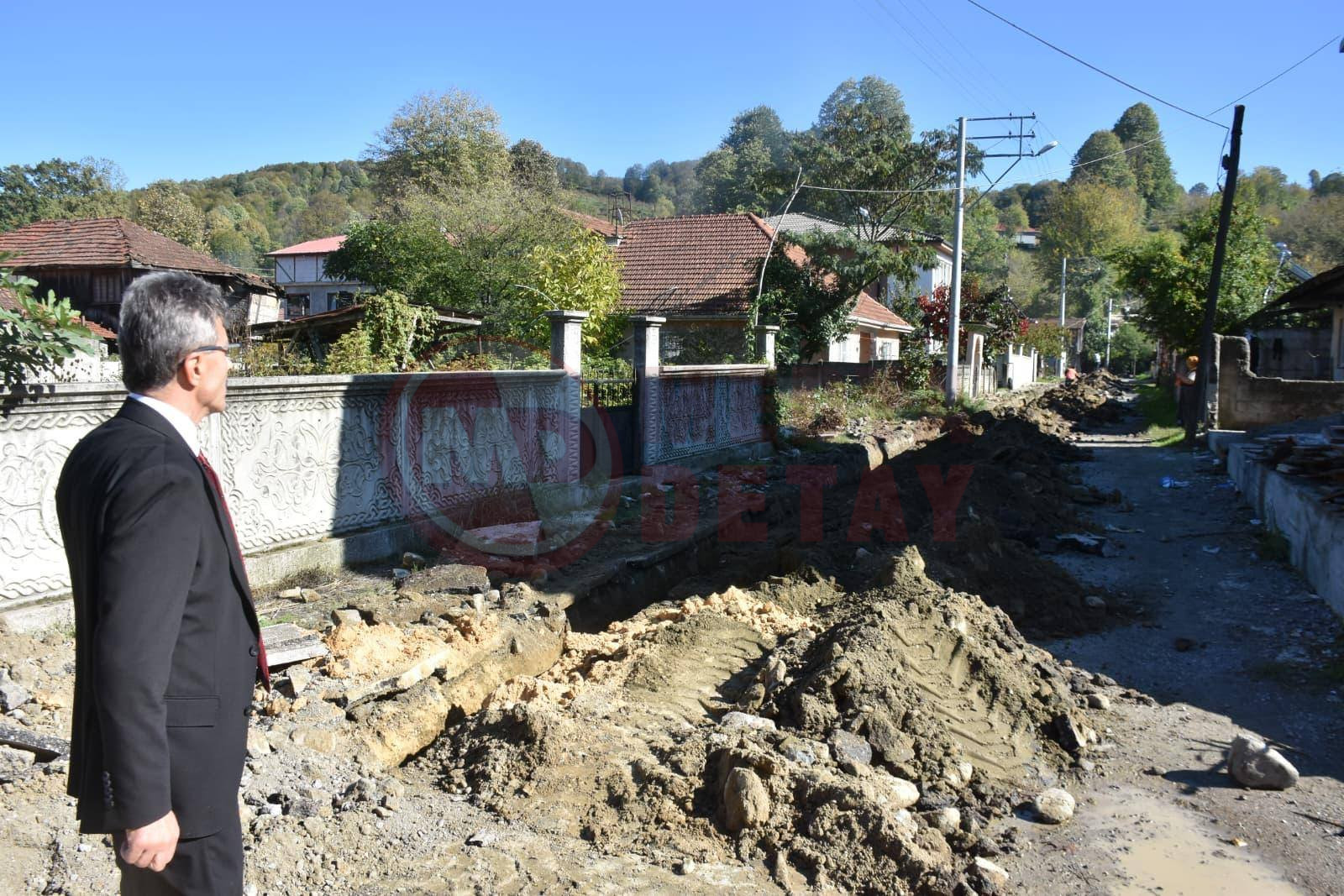 Başkan Şenol Di̇nç, Deği̇rmendere’de Doğalgaz Çalişmalarini İnceledi̇ (2)