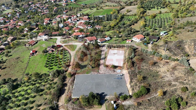 Buyuksehir Den Geyve De Spor Kompleksi (1)