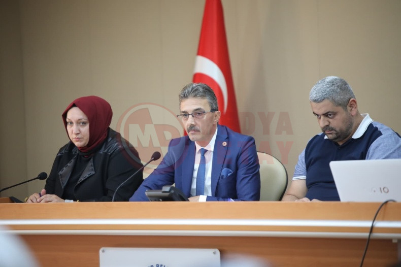 Erenler Belediye Meclisi Yapildi (5)