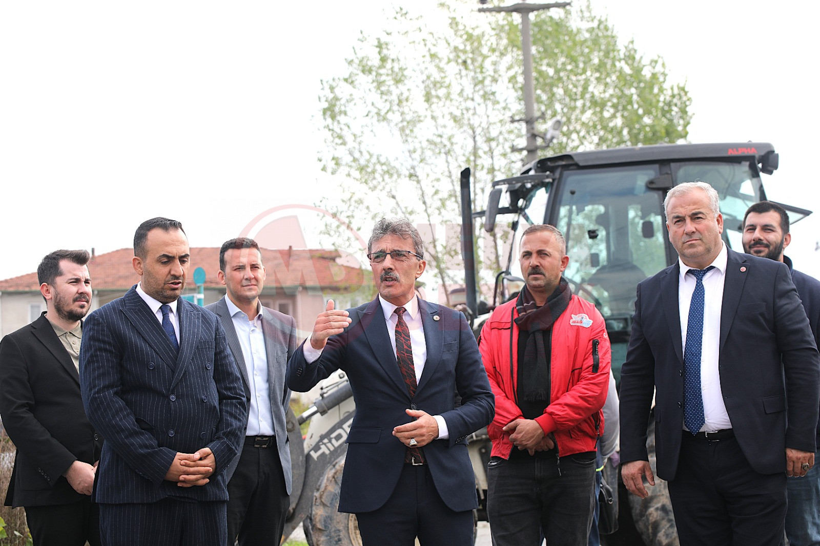 Erenler De Çalişmalar Hiz Kesmi̇yor Yil Sonuna Kadar 30 Bi̇n Ton Asfalt Atilacak (5)