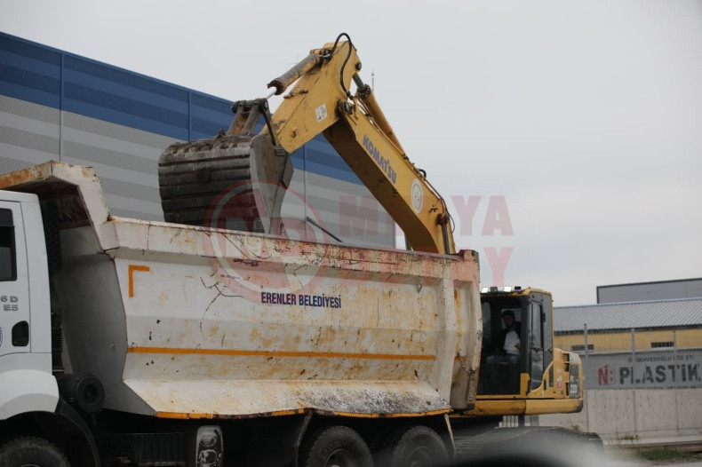 Erenler O Cadde Yenileniyor (3)