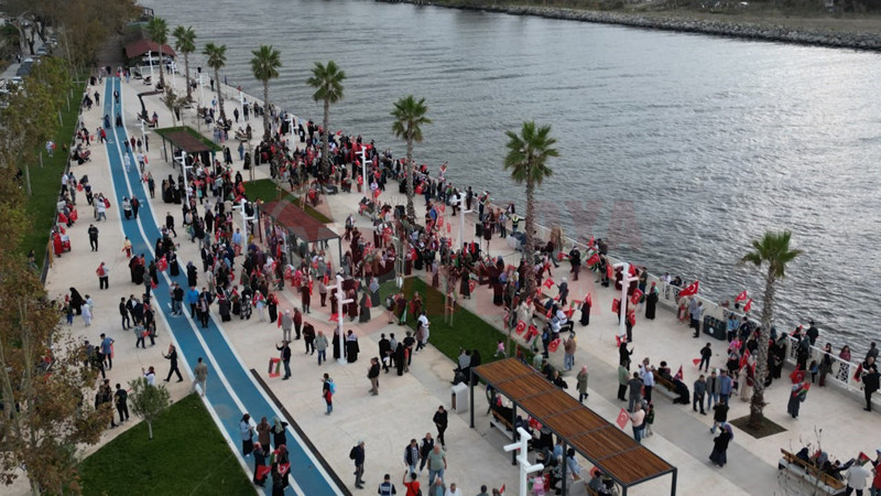 Karasudan Filistine Destek6