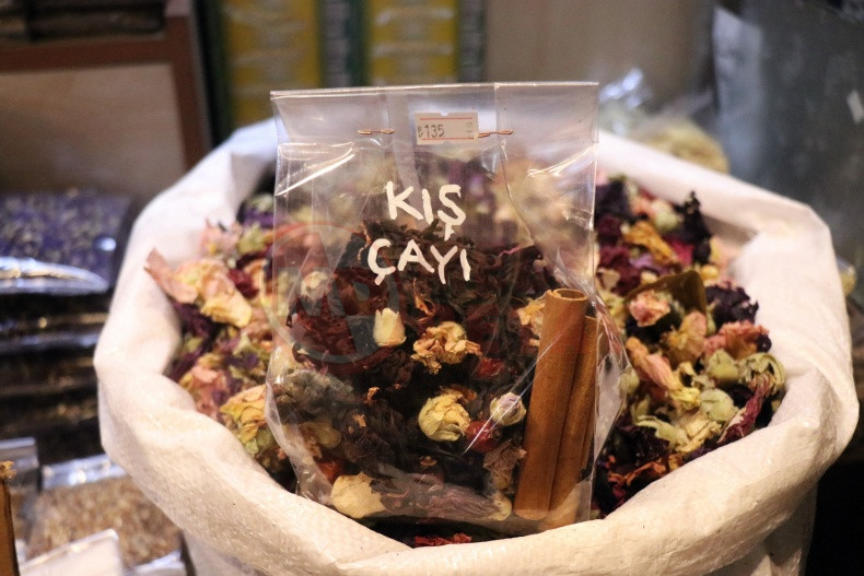 Kis Geldi Vatandaslar Aktarlarin Yolunu Tuttu (5)