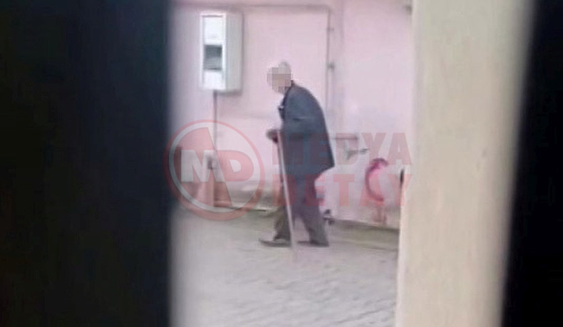 Komsusunun Evine Zarar Verdi (3)