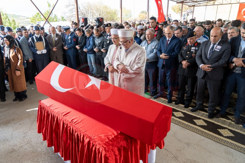 Sakaryada Hayatini Kaybeden Sehide Son Gorev (5)