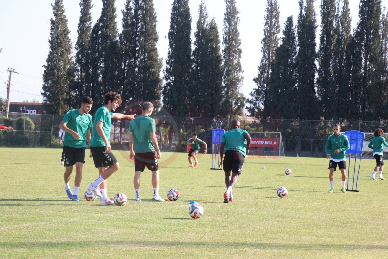 Sakaryaspor Teknik Direktoru Aciklama (1)