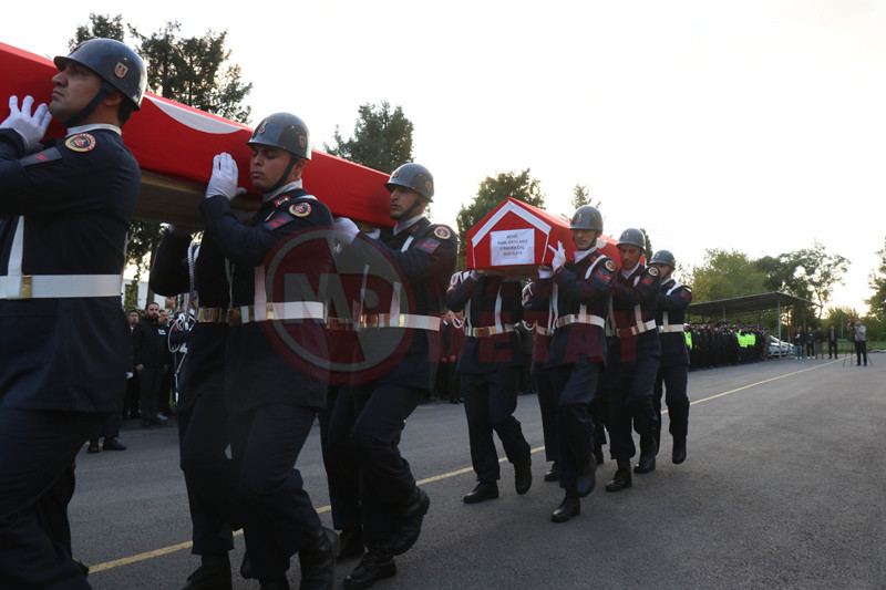 Sehit Jandarmalar Icin Toren6