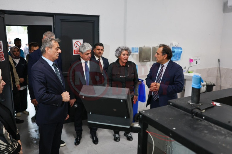 Sokak Hayvanlari Dogal Yasam Kampusu (2)