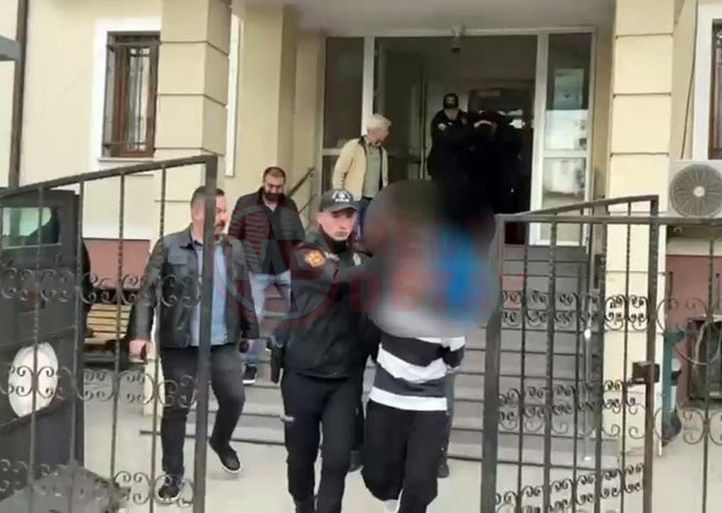 Sokak Ortasindaki Infazin Suphelileri Yakalandi (3)