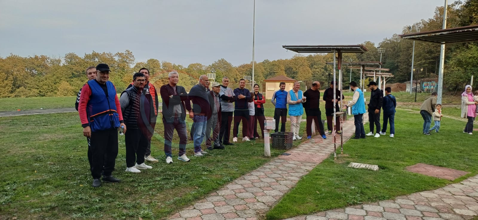 579838185 1136097188704546 6305877899192881033 N