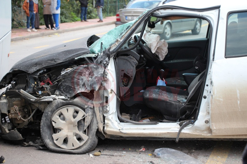 Akyazi Trafik Kazasi (2)