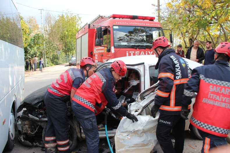 Akyazi Trafik Kazasi (3)