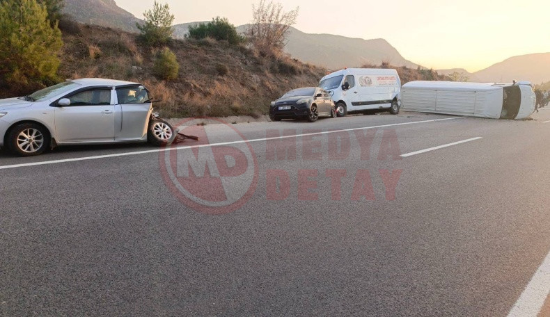 Bilecik Sakarya Karayolu Zincirleme Kaza (2)