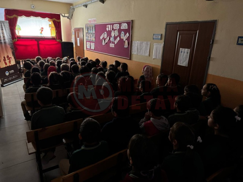 Bir Hikaye Bin Nese Gosterisi (2)