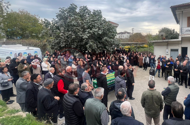 Dogum Gununde Kansere Yenildi3