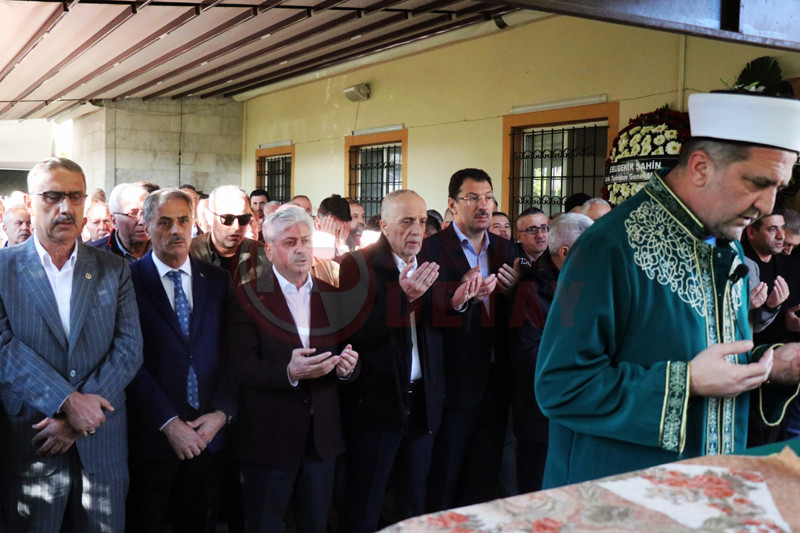 Ergun Atalay Cenaze2