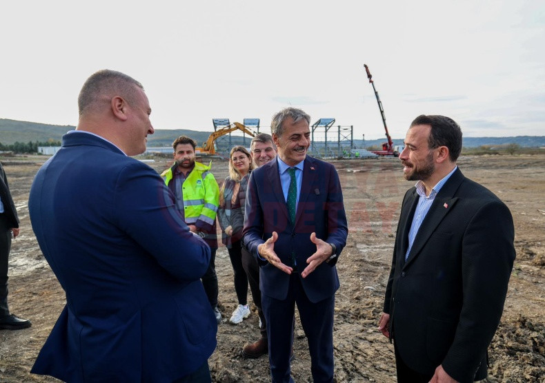 Fifa Standartlarinda Spor Tesisi Geliyor (2)