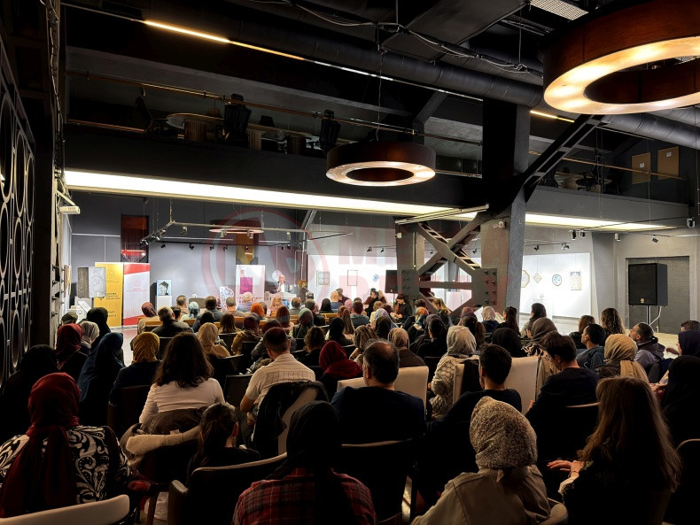 Her Yazar Kendi Sesini Bulmali (1)