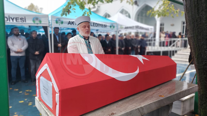 Kibris Gazisi Cenaze5