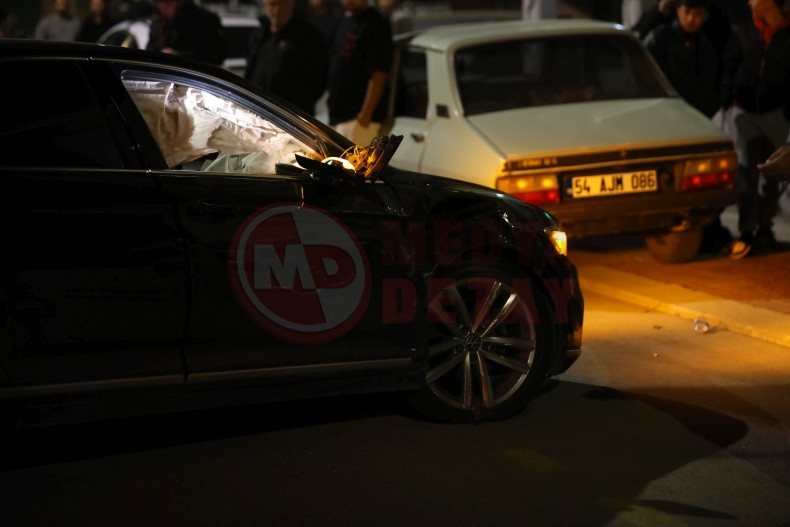 Polisten Kacmislardi Aracdan Sentetik Ecza Ilaci Cikti (2)