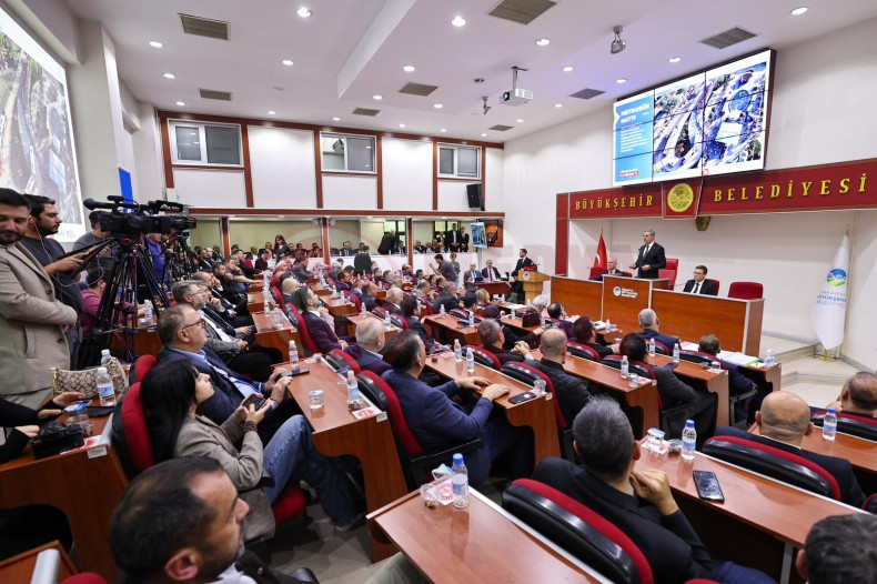 Sakarya Buyuksehir Belediyesi Meclis Toplantisi Yapildi (1)